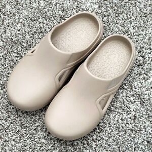 Eddie Bauer First Ascent Clog NWOT